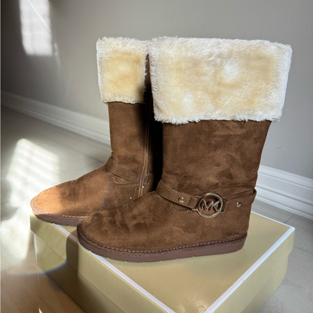 Michael Kors Children Fur Boots Size 3